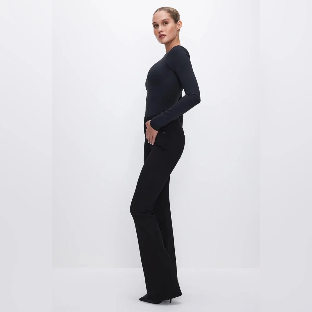 Good American Good Classic Bootcut High Waist Denim - Picture 5 of 11